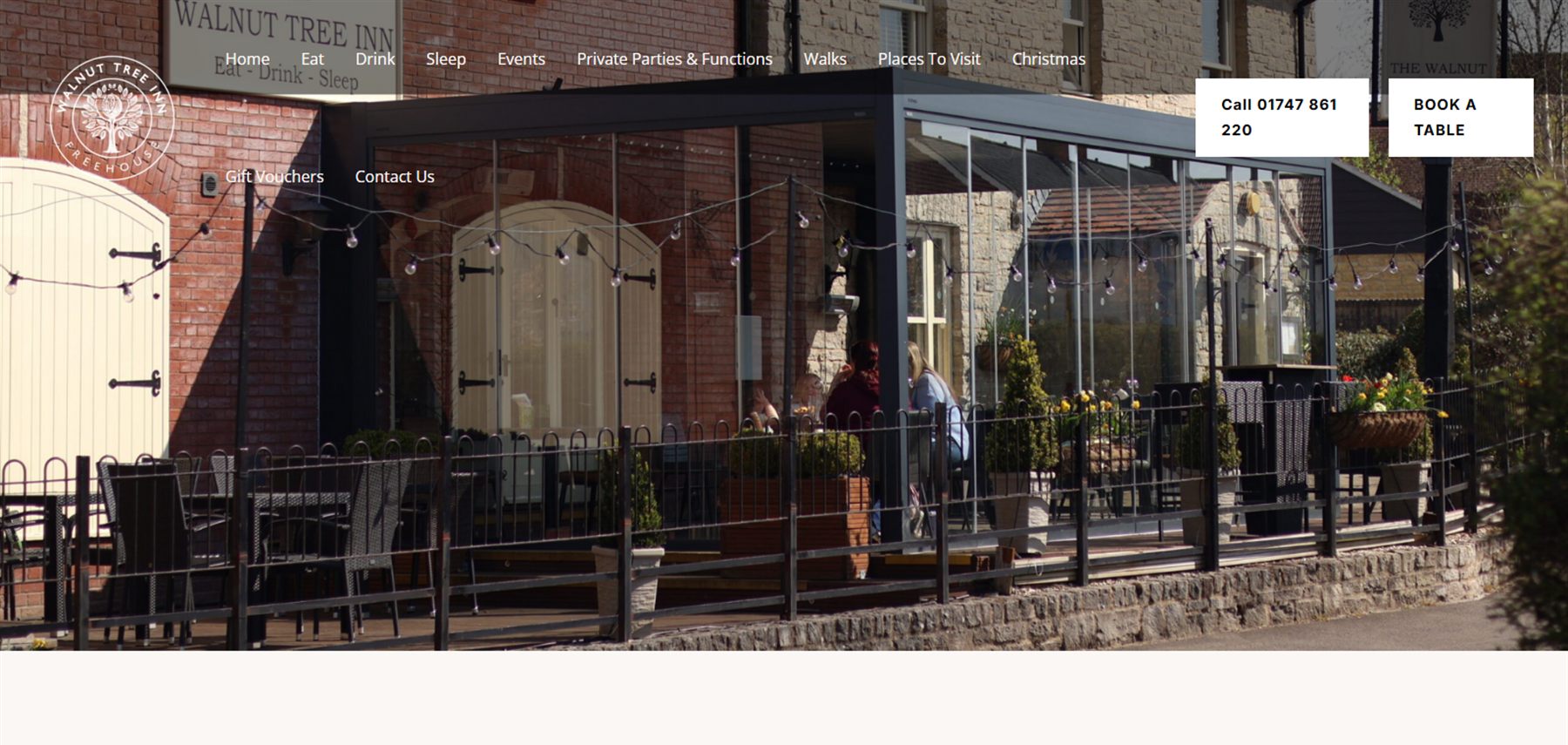 The Walnut Tree Inn homepage built by Swarm ICT, with a book a table button